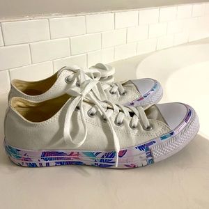 Women’s White Converse Shoes